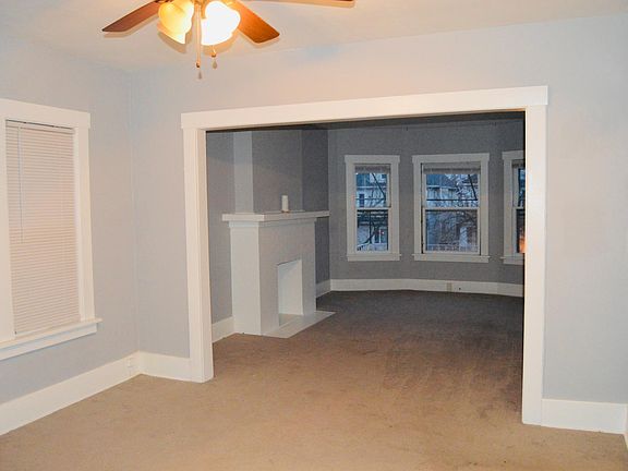 5th image of 25 Sterling Ave #2