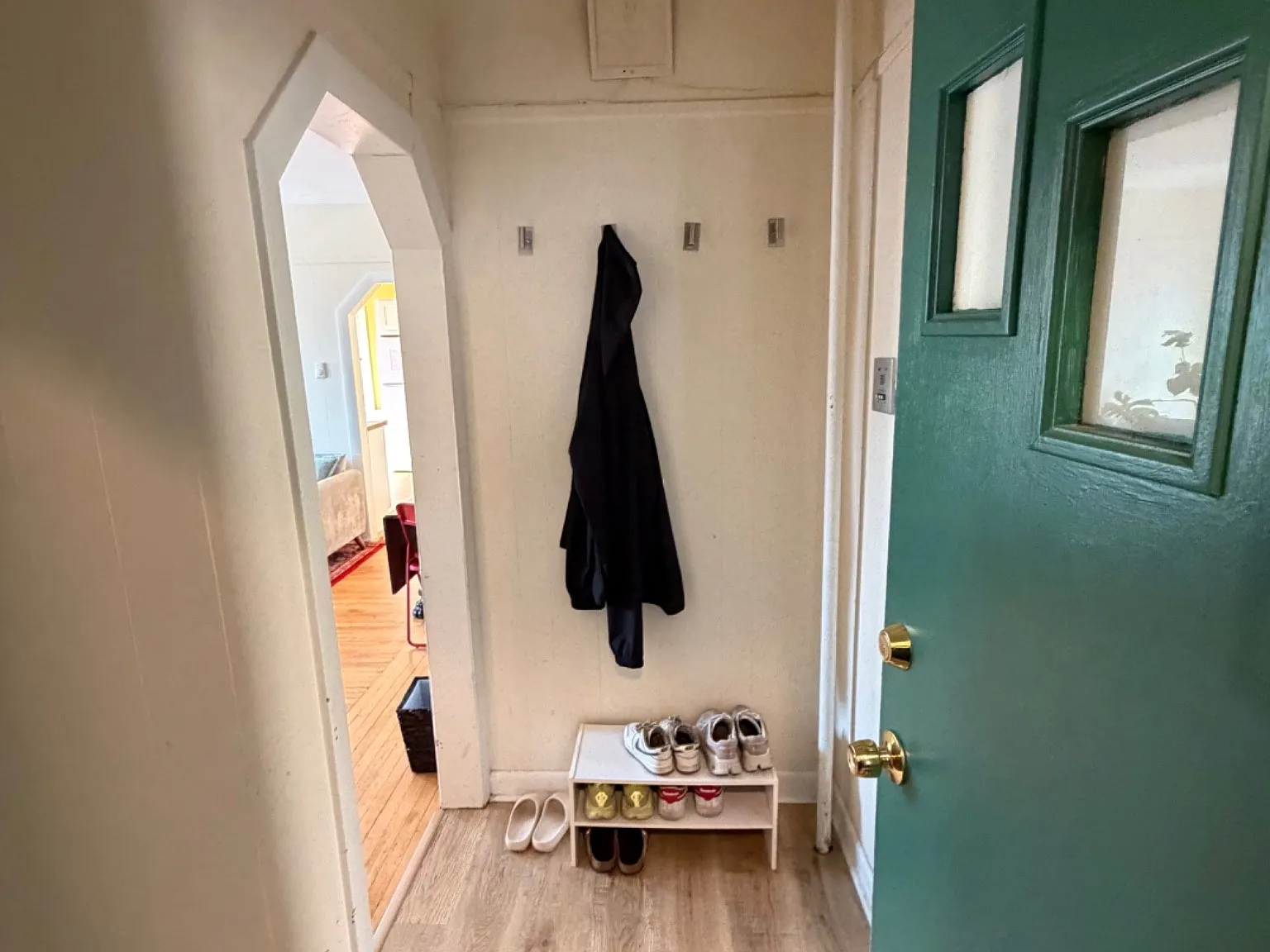 14 Glenwood Ave — Photo 4