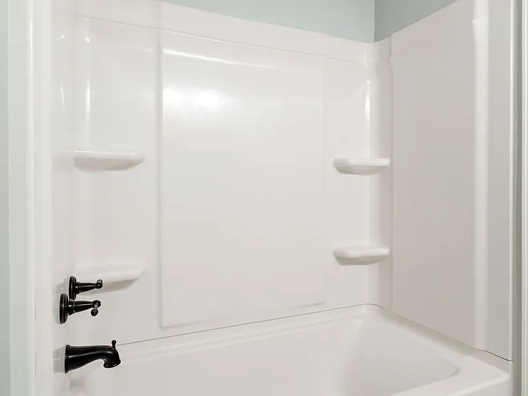 525 W Fresno St — Photo 11