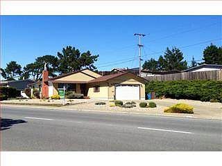 2nd image of 3010 College Dr