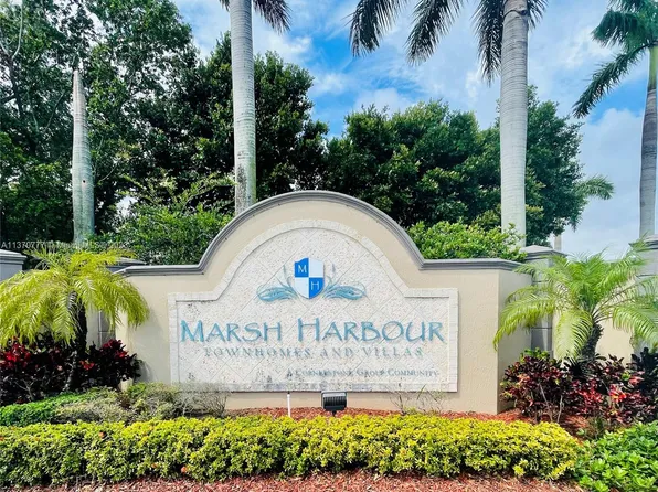 2020 Freeport Dr Unit 2020, West Palm Beach, FL 33404