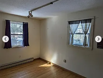 536 W Pelham Rd — Photo 10