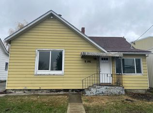 135 E Broadway Ave, Reardan, WA 99029