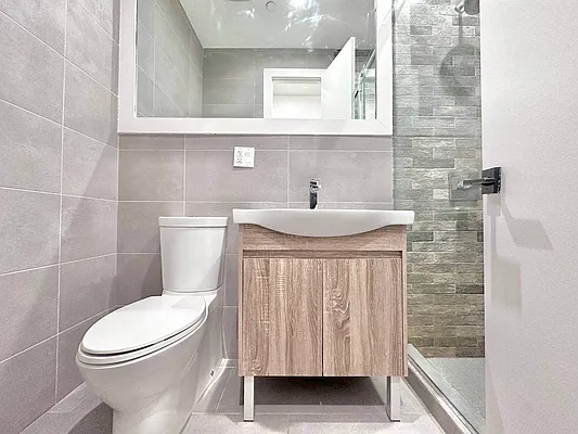 Rented by Doorway NYC, LLC | media 19