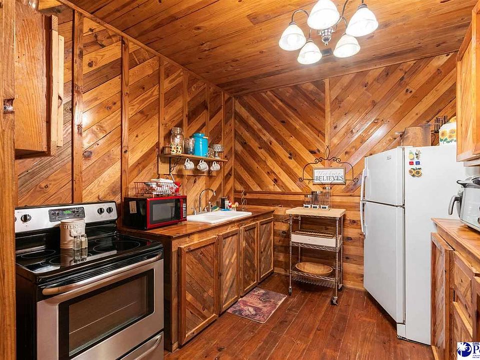 28th image of this home