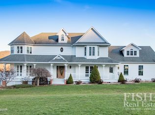 1488 Valley View Rd, Jersey Shore, PA 17740