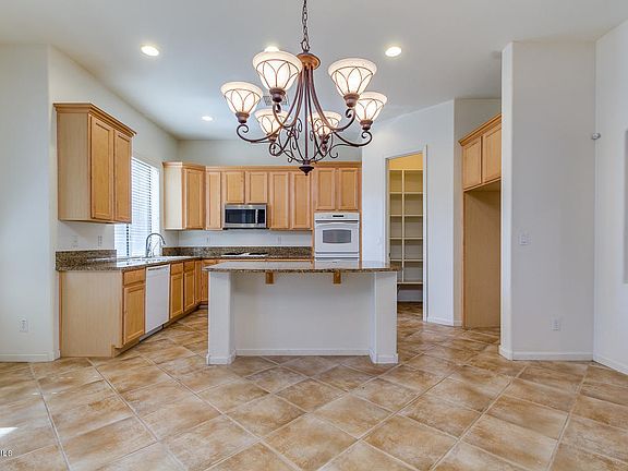 2nd image of 21476 S 184th Way
