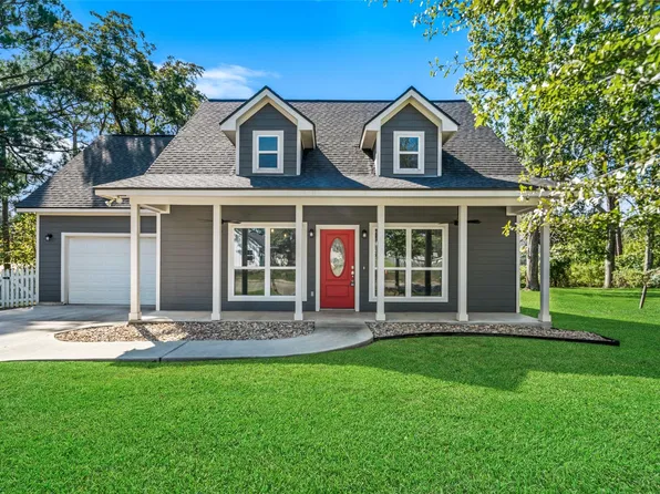 1125 Galveston St, Hempstead, TX 77445