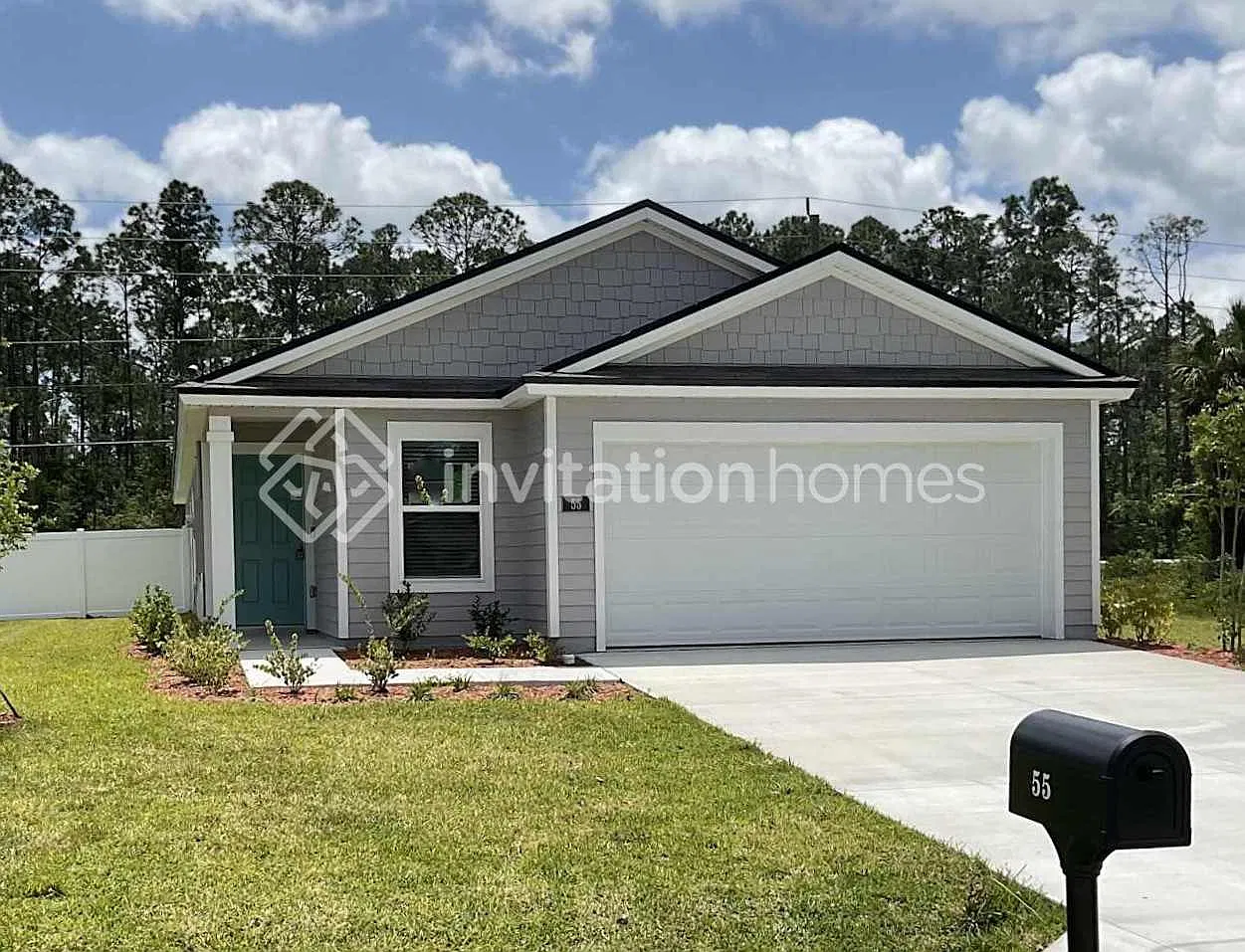 55 Reidsville Dr Palm Coast, FL 32164 — Photo 1