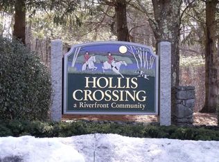 11 Bartemus Trl APT 308, Nashua, NH 03063