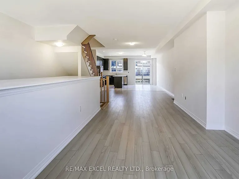 40 Sissons Way — Photo 13