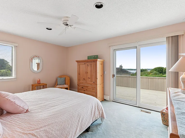 9 Prospect Hill Ln — Photo 13