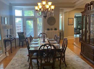 4650 Pershing Pl, Saint Louis, MO 63108