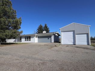 2501 22nd St SE, Minot, ND 58701