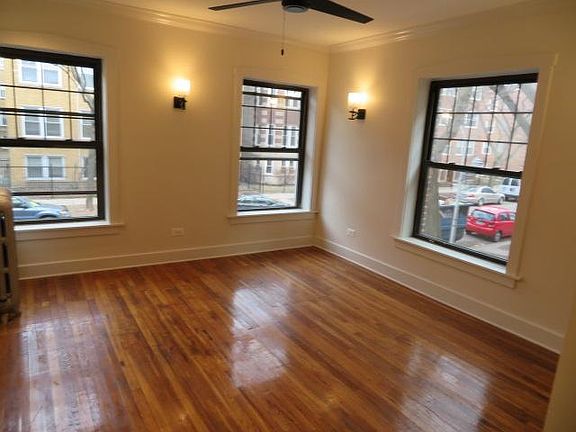 3rd image of 855 W Agatite Ave #One_east