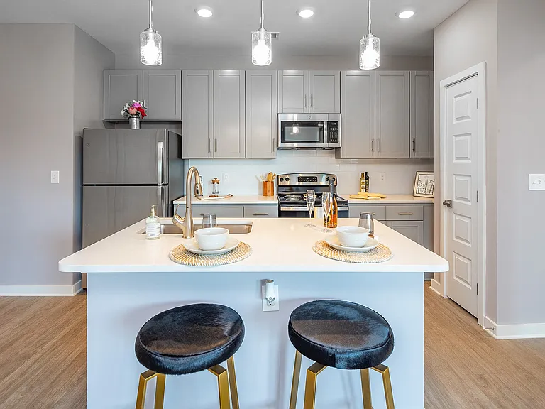 The Enclave at Providence Luxury Apartments — Photo 2