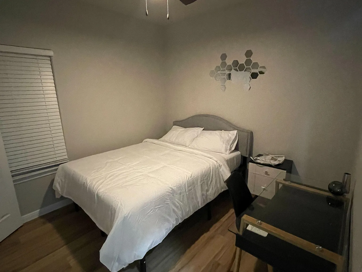 3 bed, 2.0 bath, 1150 sqft, $854 — Photo 1