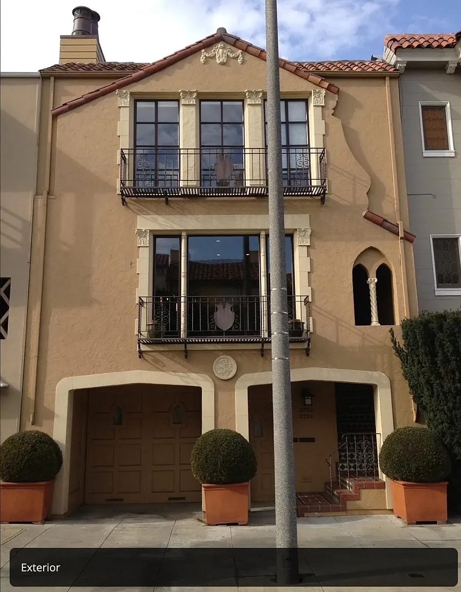3733 Webster St photo 1