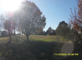 161 Hicks Dr, Madisonville, TN 37354