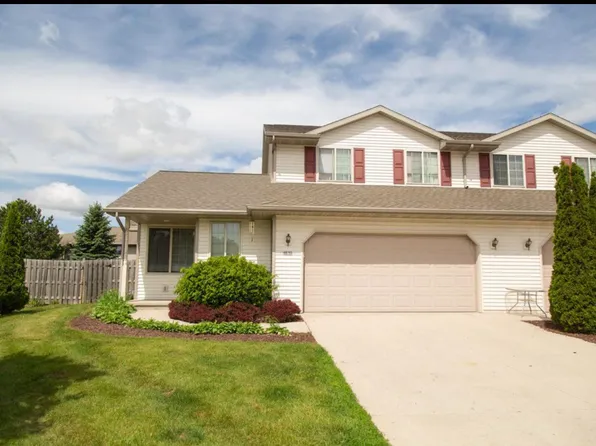 4604 Fox Grove Rd, Sheboygan, WI 53081