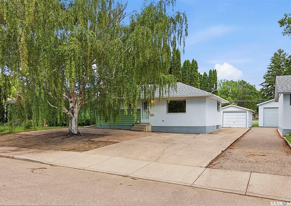 1st image of 908 X AVENUE N