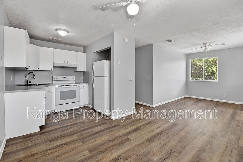 1st image of 529 14th St APT F