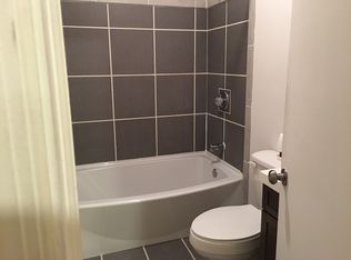 320 Bruce St, Suffolk, VA 23434