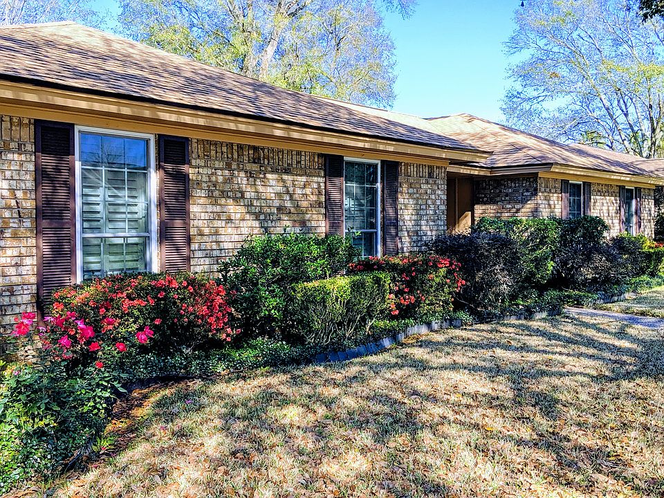 1st image of 6040 Tangledahl Ln