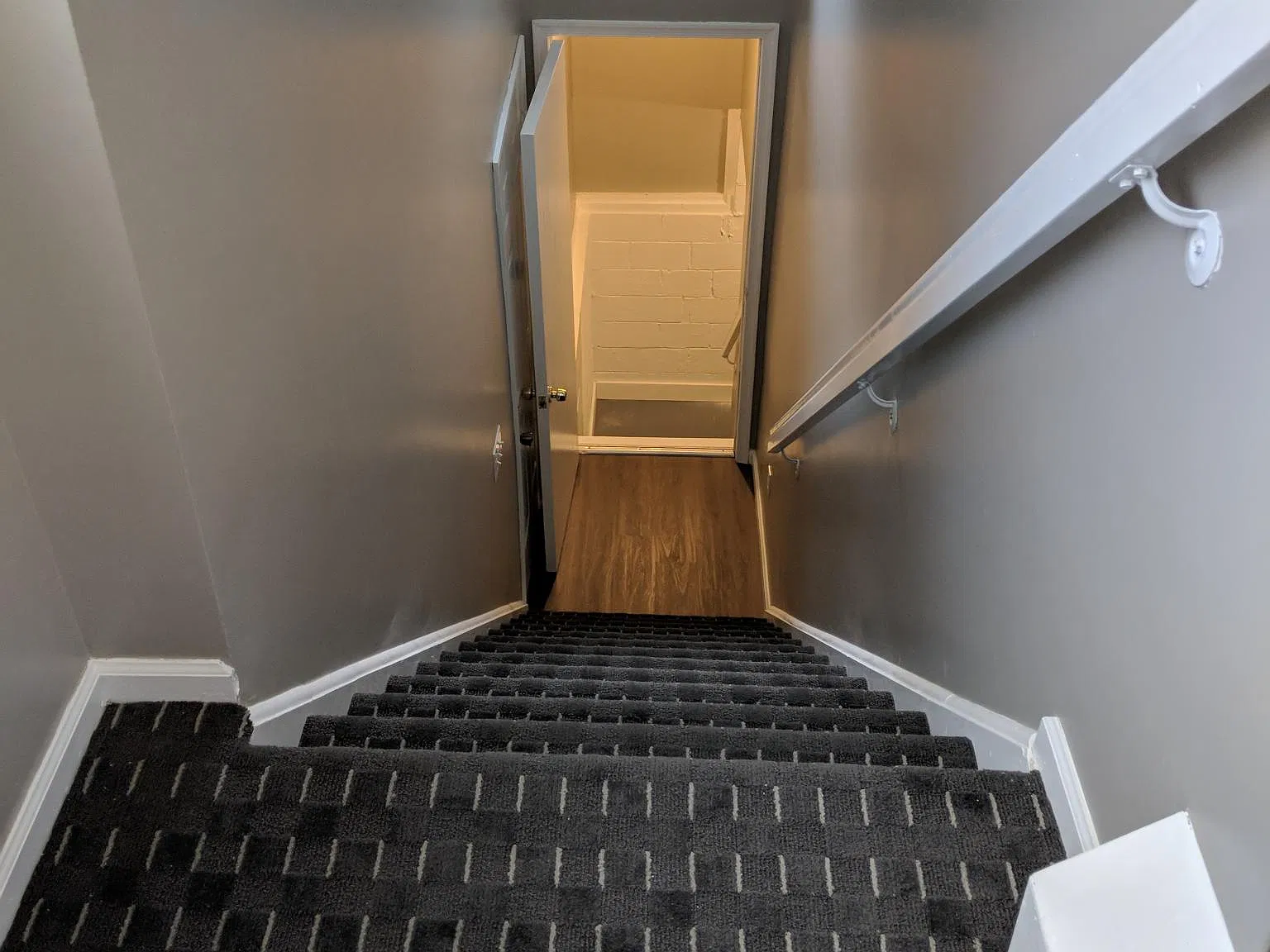 2 bed, 1196 sqft, $2,600 — Photo 3