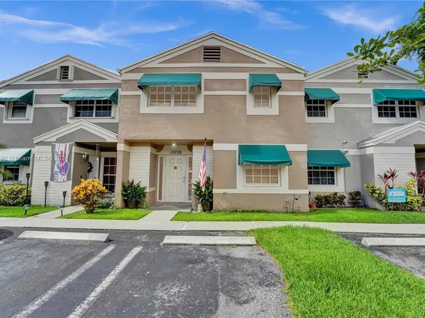 12228 SW 51st Pl, Cooper City, FL 33330