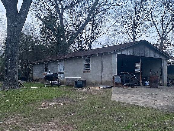 Garage and storage