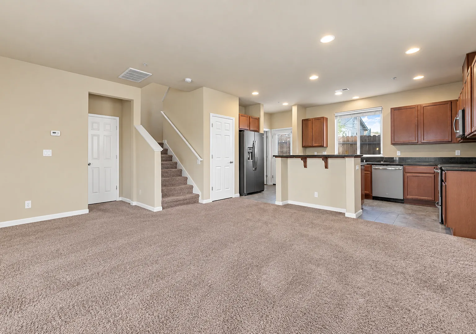 La Rue Townhomes — Photo 2