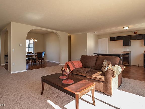 5th image of 9442 Scotsmoor Dr SE