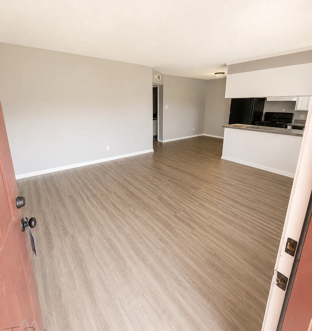 501 Westlawn - 30 — Photo 2