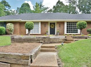1334 Northwood Cir, Carthage, MS 39051