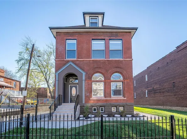 3614 California Ave, Saint Louis, MO 63118