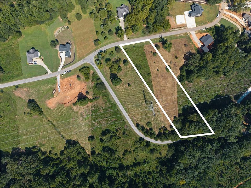 1st image of 41 Hidden Falls Dr