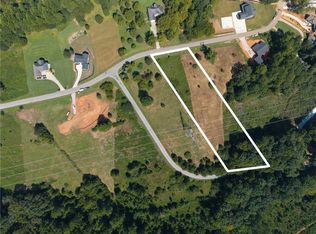 41 Hidden Falls Dr, West Union, SC 29696