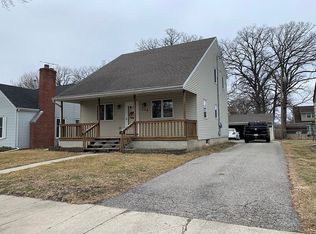 738 16th St NE, Mason City, IA 50401