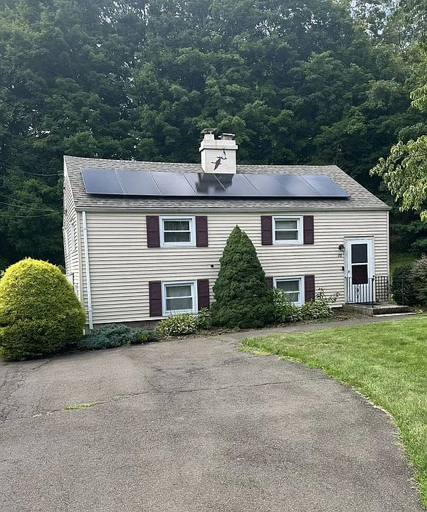 15 Earl Ave