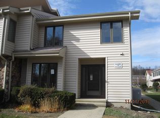 90 Cheyenne Rd, Lafayette, NJ 07848