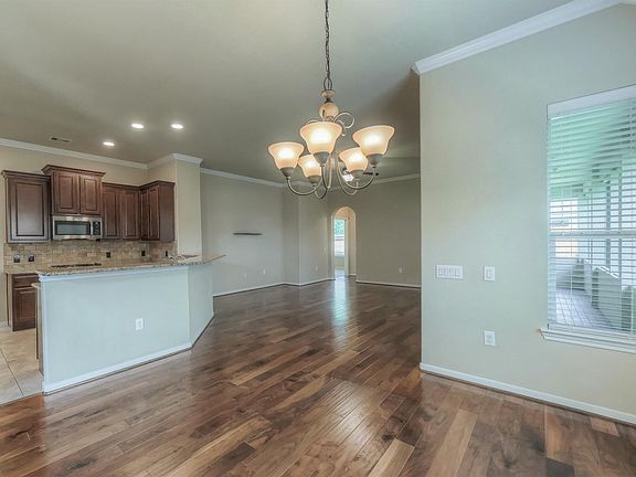 4th image of 2422 Ameno Dr