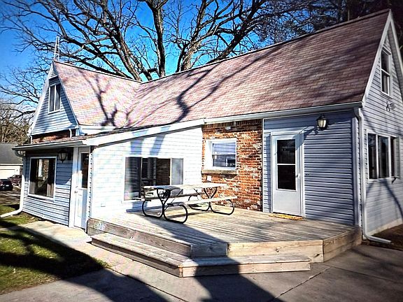 2nd image of 16683 Winters Rd
