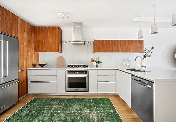 2nd image of 294 12th St #1