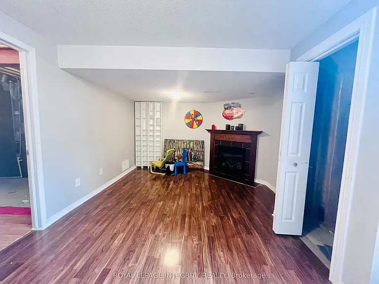 29 Chesapeake Cres — Photo 14