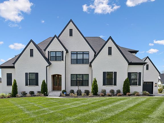 2nd image of 4062 San Gabriel Ln