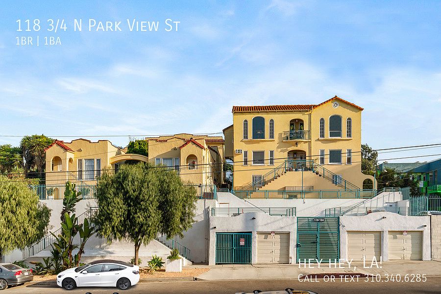 1st image of 118 3/4 N Park View St