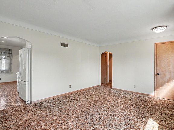 5th image of 7234 La Porte Rd