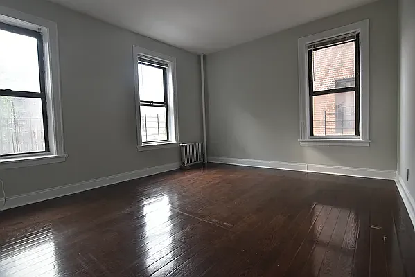 2055 Ocean Ave #4 — Photo 4