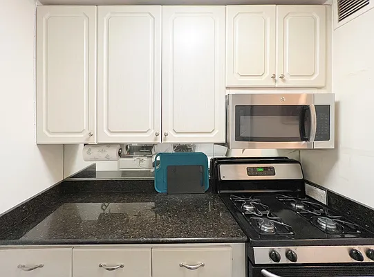 Rented by Lucky Family Realty, LLC | media 12